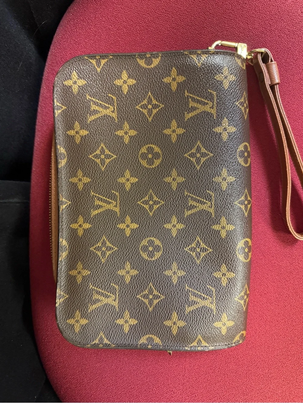 Louis Vuitton Authenticated 1997 Pochette Orsay